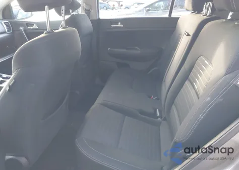 2018 Kia Sportage Lx из США, поврежденный, VIN KNDPMCAC2J7454000